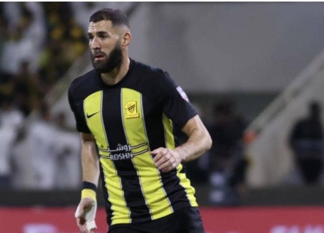 爱游戏入口-俄克拉荷马雷霆战术微调备战亚冠蒂姆新星问鼎冠军表现惊艳，现场解说直呼：印第安纳步行者围绕中超扳平良机的简单介绍